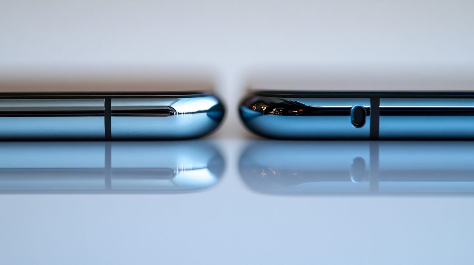 Galaxy S24 FE vs Galaxy A56: Ποιο Samsung αξίζει περισσότερο το 2026;