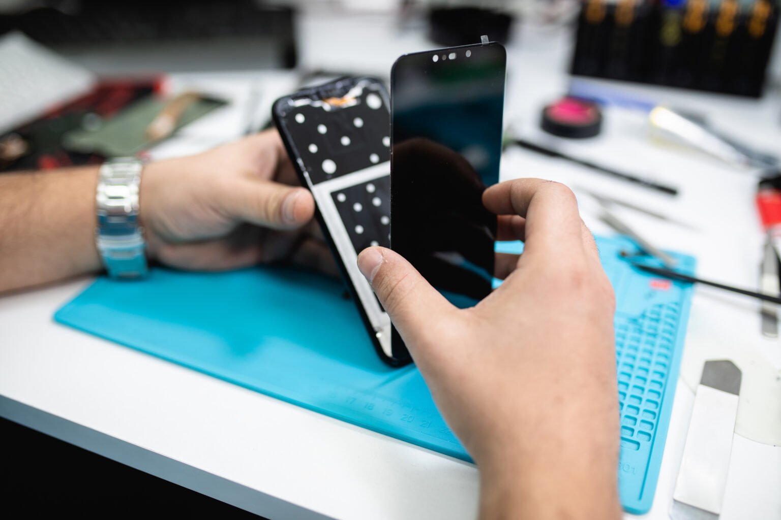 Refurbished Smartphone: Αξίζει πραγματικά ένα μεταχειρισμένο κινητό το 2026; Refurbished Smartphone: Αξίζει πραγματικά ένα μεταχειρισμένο κινητό το 2026;