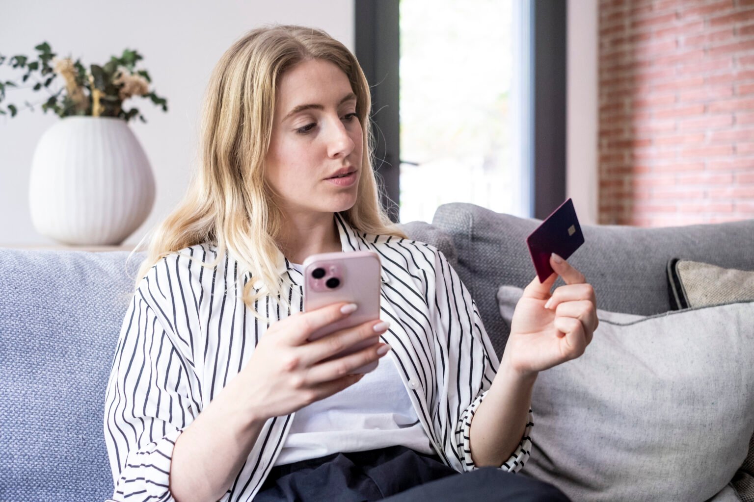 Πώς να συγκρίνεις σωστά τις online τιμές και να εντοπίζεις παραπλανητικές προσφορές Πώς να συγκρίνεις σωστά τις online τιμές και να εντοπίζεις παραπλανητικές προσφορές